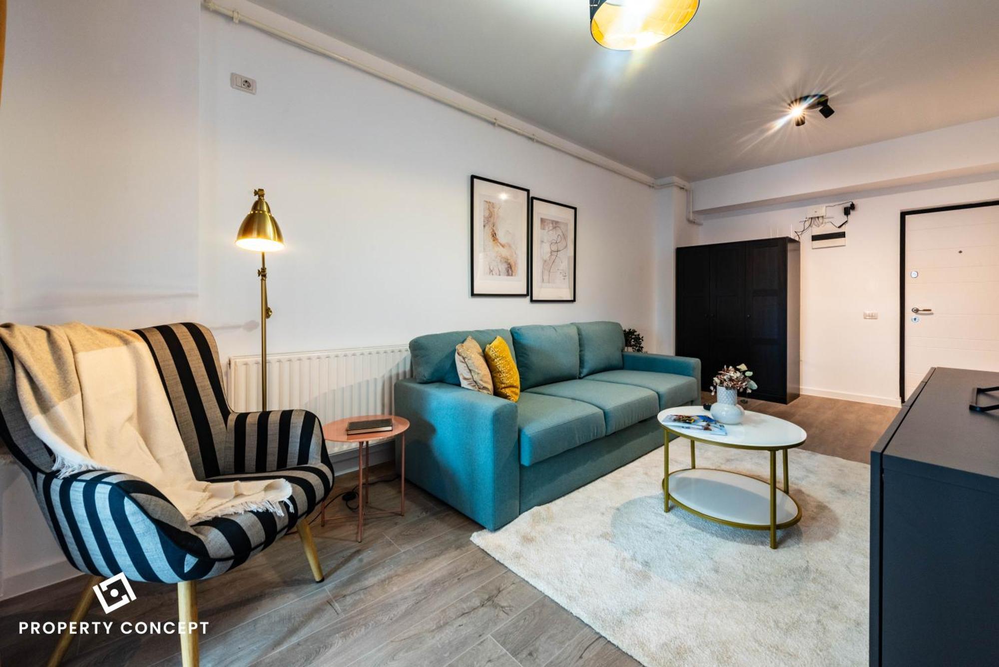 Near Unirii Square & Old Town Apartament